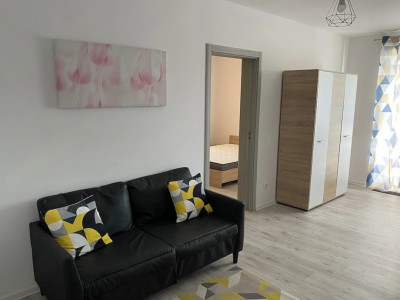 APARTAMENT CU 2 CAMERE, ZONA CETĂȚII,  FLORESTI