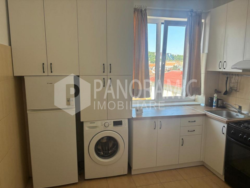 Apartament cu 2 camere - Piața Mihai Viteazul