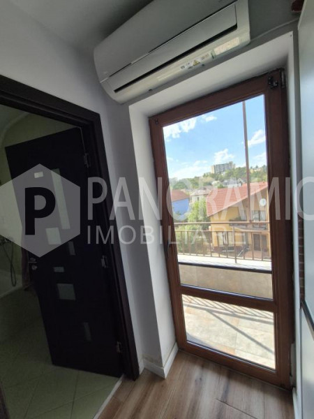 Apartament cu 3 camere - Gheorgheni