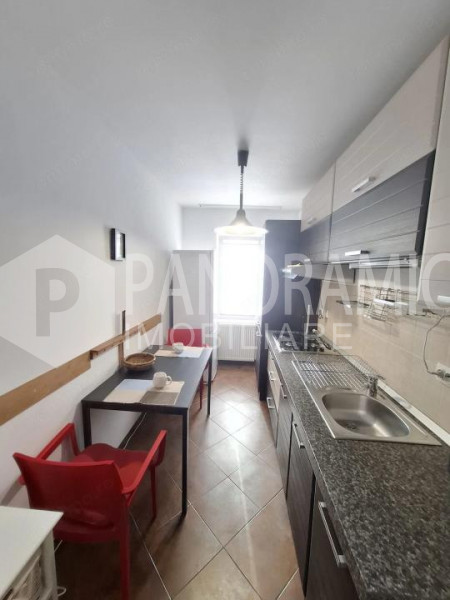 APARTAMENT CU O CAMERĂ - ZONA CENTRALĂ