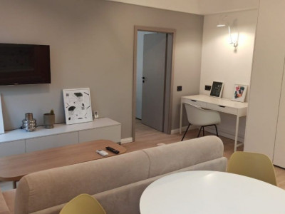 APARTAMENT 2 CAMERE SEMI DECOMANDATE MIHAI VITEAZUL