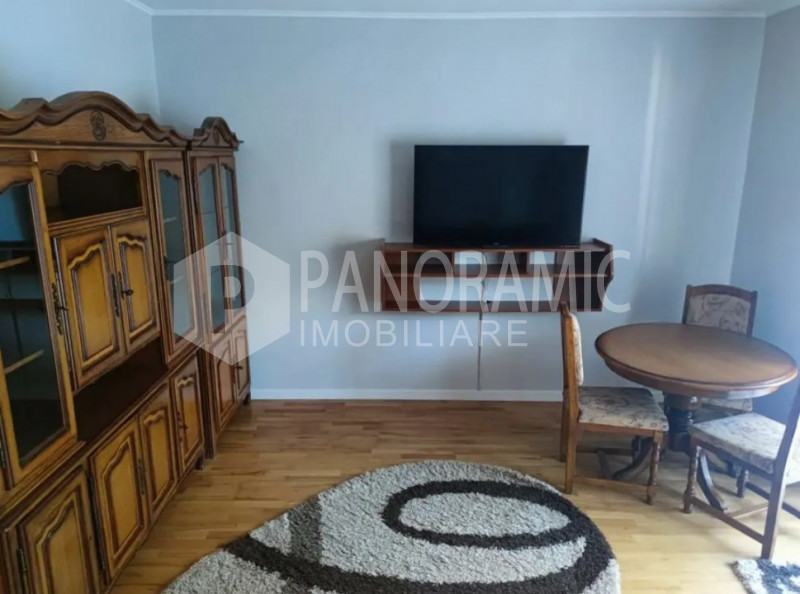 Apartament cu 2 camere decomandate și curte - Gruia zona Horea