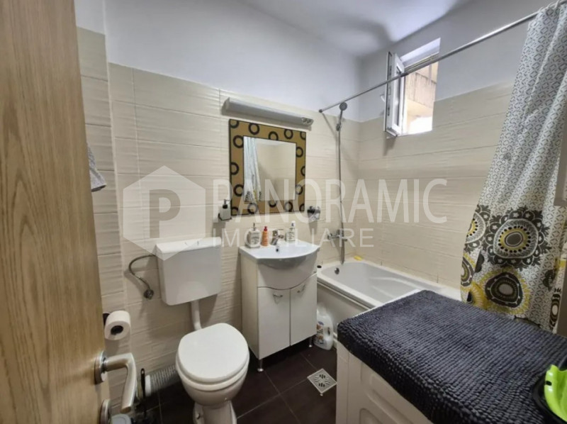 Apartament cu 2 camere decomandate și curte - Gruia zona Horea