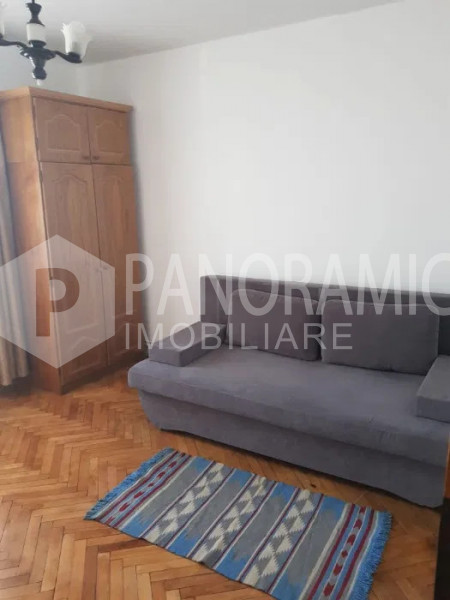 Apartament cu 3 camere decomandate - Zorilor 
